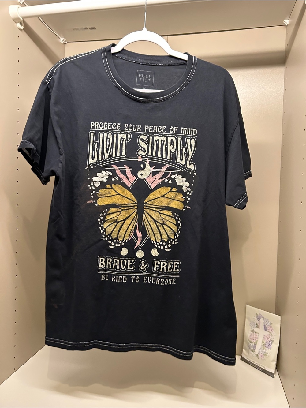 Full Tilt Black Livin’ Simply Graphic Boho Tee Size Medium